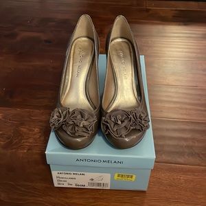 Women’s Antonio Melani wedges
